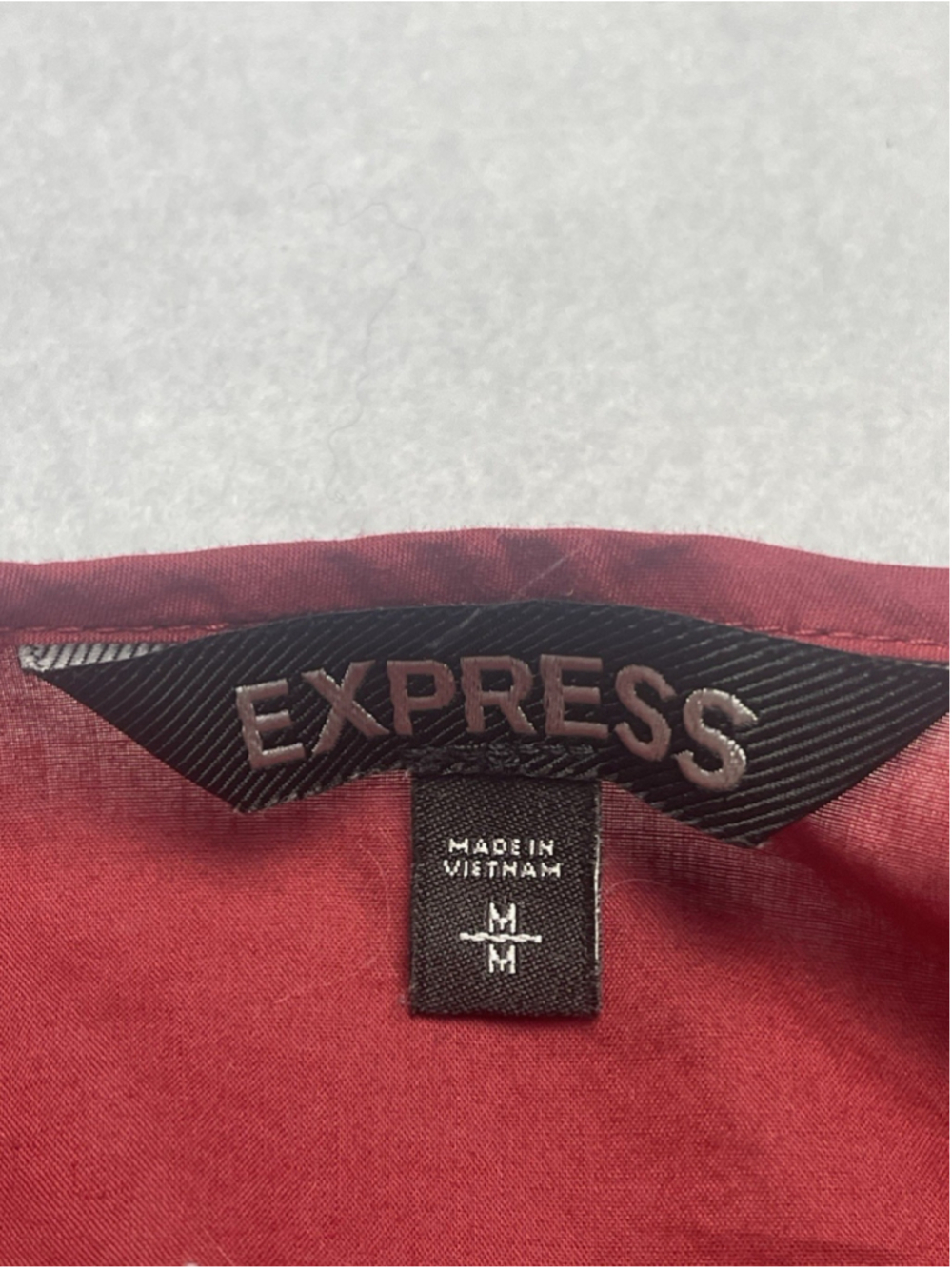 Express Women Red Round Neck Eyelet Bell 3/4 Sleeve Keyhole Blouse Medium - Picture 4 of 8